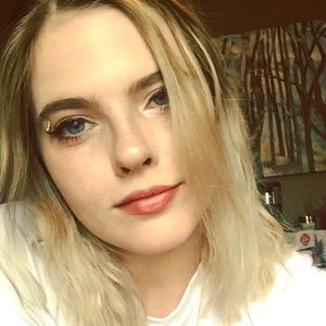 Meet your Posher, Marissa